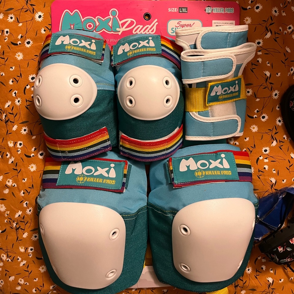 MOXI PADS Rainbow Six pack protective pads for sports and stuff